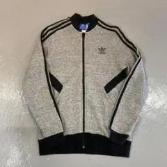 160㎝ adidas アディダス 柔らかい生地が着やすい！ジャージ　裏起毛