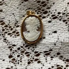最終お値下げSOPHIE BUHAI カメオ ペンダントトップ 925 - メルカリ
