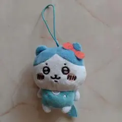 ちいかわ　ハチワレ　キティ　コラボ　マスコット
