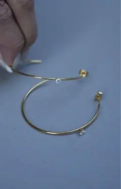 フープピアス ストーン付き　ゴールドのサムネイル