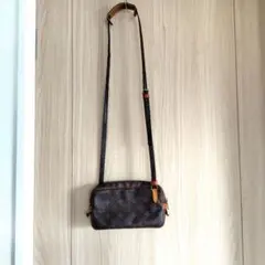 Louis Vuitton モノグラム ショルダーバッグ　マルリーバンドリエール