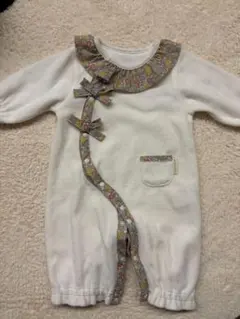 petit main ロンパース 白