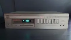 Lo-D 3ヘッドカセットデッキ D-90S VUメーター付 ジャンク Lo-D 3ヘッドカセットデッキ D-90S VUメーター付 ジャンク Lo-D