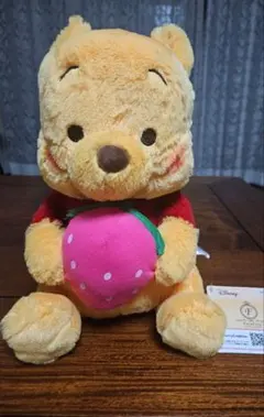 プーさん いちご大好きBIGぬいぐるみ