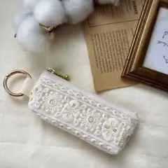 インド刺繍リボン＊Sサイズ＊吊るせるマチ付きポーチ