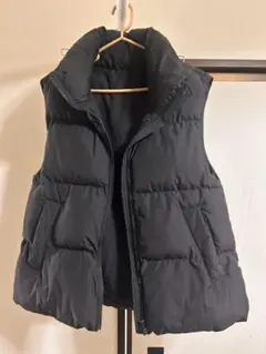 GU 黒 ダウンベスト Sサイズ