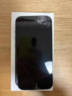 iPhone 14 midnight 128GB画面ひびあり