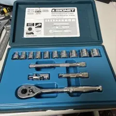 Item thumbnail for item 232e0d9c-1f64-4d1d-8cfb-845d10039a54