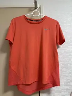 Nike 半袖メッシュTシャツ オレンジ