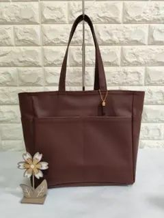 ポケットいっぱいトートバックファスナーポケット付き★ダーク赤ブラウン