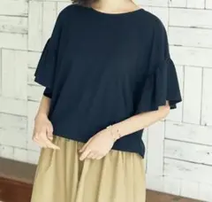 アースミュージックアンドエコロジー 袖フレアープルオーバー ネイビー