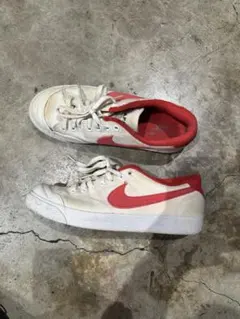 希少】2009年製 A.P.C. × NIKE 27.5cm使用感あり - メルカリ
