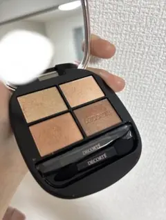 コスメデコルテ DECORTE スキンシャドウデザイングパレット 06