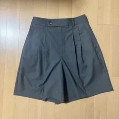 GU タックハーフパンツ M ダークグレー