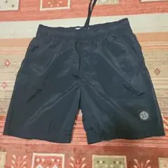 ストーンアイランド黒 stoneisland ナイロンメタル ショーツ S 美