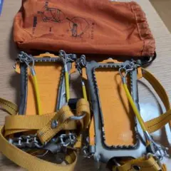 Item thumbnail for item 4930be35-128b-432c-8d28-ac599f661d68