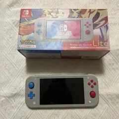 Nintendo Switch Lite ポケモンデザイン