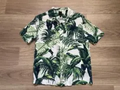 H&M トロピカル柄 半袖シャツ Mサイズのサムネイル
