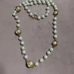 Item thumbnail for item d9a40d79-1a0f-43c1-9f9b-4d59a4929c4c