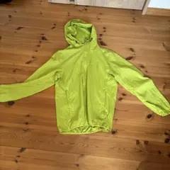 old uniqlo ナイロンジャケット　蛍光色