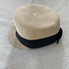 ベビー　ベージュの麦わら帽子 黒リボン付き　48センチ