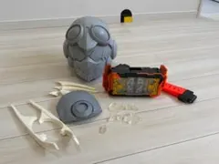 仮面ライダー ガッチャード 1/1 マスク コスプレ キット FRPのサムネイル