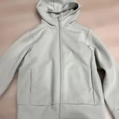 ライトグレーパーカー フルジップ フード付き