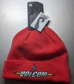 VOLCOM ニット帽 レッド