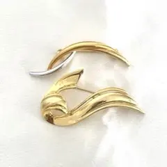 ブローチ　波の形状 ゴールド 系ブローチ　ビンテージブローチ