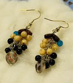 ピアス　チェコビーズ　ヴィンテージ