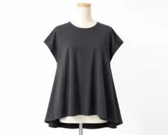 ★美品★UNFILO フレアTシャツ チャコールグレー　38 Mサイズのサムネイル
