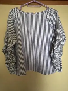 ストライプ バルーンスリーブ ブラウス