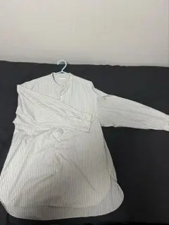 【UNIQLO】ホワイトブラウス