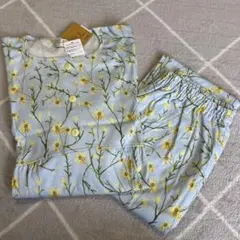 新品 タグ付きSybilla Casa ルームウェア パジャマ 花柄 Mのサムネイル