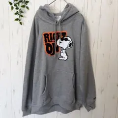 [美品]PEANUTS スヌーピー ♪ グレー サガラ刺繍スウェットパーカーLLのサムネイル
