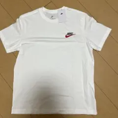 【新品未使用タグ付き】NIKE ワンポイントロゴ刺繍　半袖Tシャツ　XL