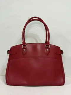 LOUIS VUITTON ルイヴィトン パッシィGM ハンドバッグ エピ 赤
