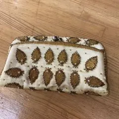 ハンドメイド 金色刺繍 クラッチバッグ