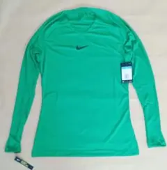 NIKEインナーシャツＭサイズ
