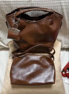 新品未使用　✴︎ショルダーバッグ 2点セット ✴︎のサムネイル