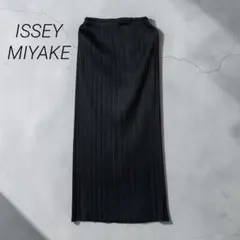 ISSEY MIYAKEロングスカート プリーツプリーズ　ブラックのサムネイル