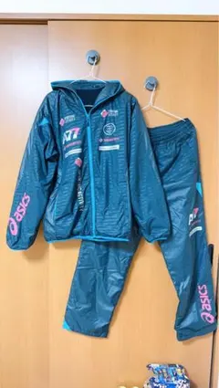 asics ウィンドブレーカー フード付き Lサイズ