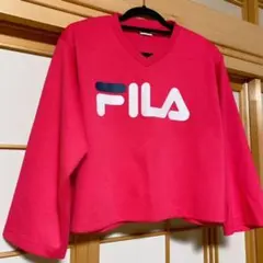 FILA フィラ　ネオンピンク　トレーナー