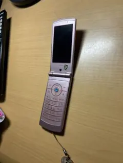 NTT docomo ガラケー 関西限定 N903i N703iD 2台セット - メルカリ