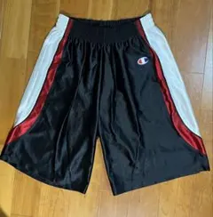 Champion バスケットボールパンツ 黒/赤/白　 Mサイズ