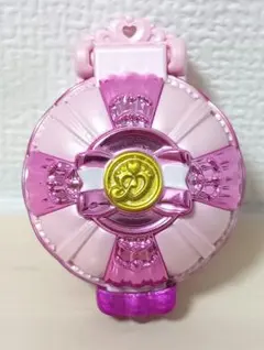 3.ミニチャームコレクション　プリキュア　スマイルパクト