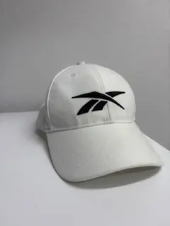 Reebok ベースボールキャップ ホワイト