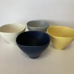アクタス　ACTUS 陶器小鉢4個セットのサムネイル