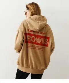 ロデオクラウンズ　エンボスロゴパーカー　RCWBのサムネイル