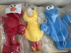 【期間限定価格】GU セサミストリート ぬいぐるみポーチ 3体セット 新品